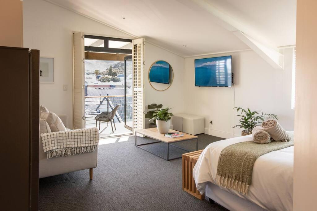 Hermanus Waterfront, Sea View Apartment With Balcony מראה חיצוני תמונה