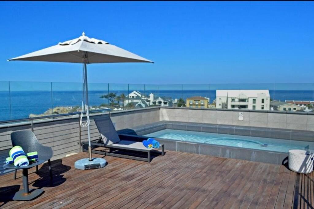Hermanus Waterfront, Sea View Apartment With Balcony מראה חיצוני תמונה