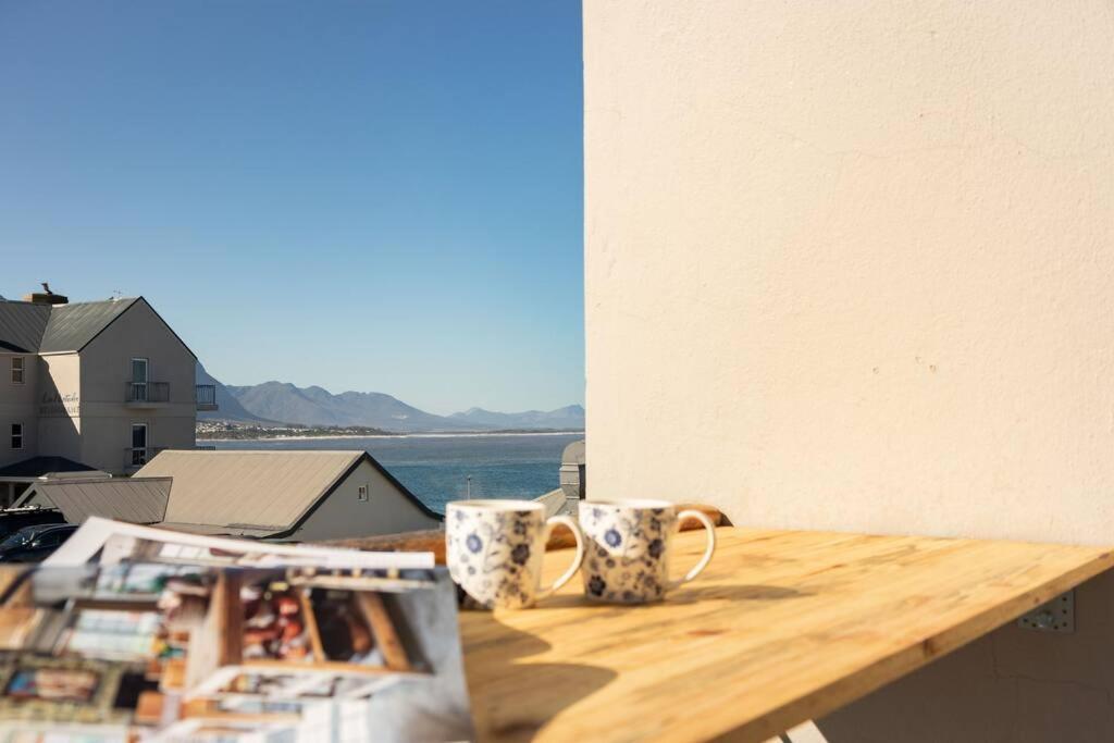 Hermanus Waterfront, Sea View Apartment With Balcony מראה חיצוני תמונה