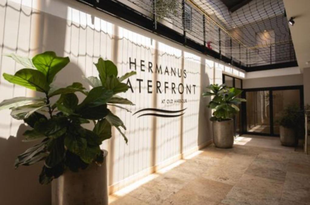 Hermanus Waterfront, Sea View Apartment With Balcony מראה חיצוני תמונה